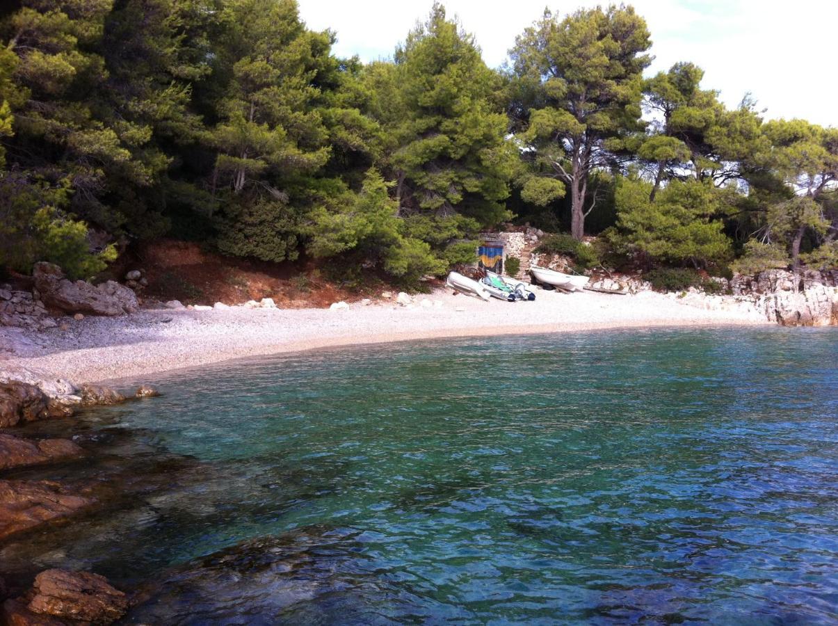Seaside Secluded Apartments Zavala, Hvar - 15357 젤사 외부 사진