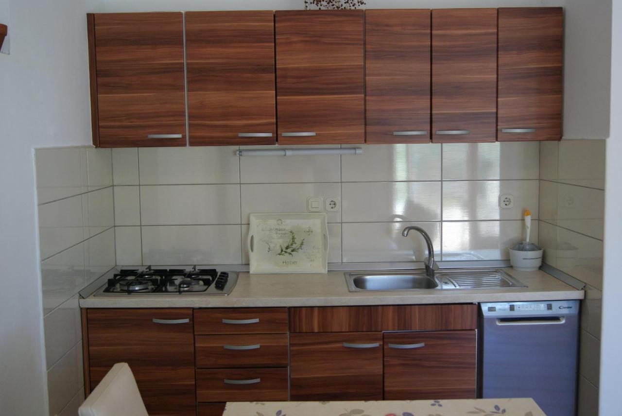 Seaside Secluded Apartments Zavala, Hvar - 15357 젤사 외부 사진
